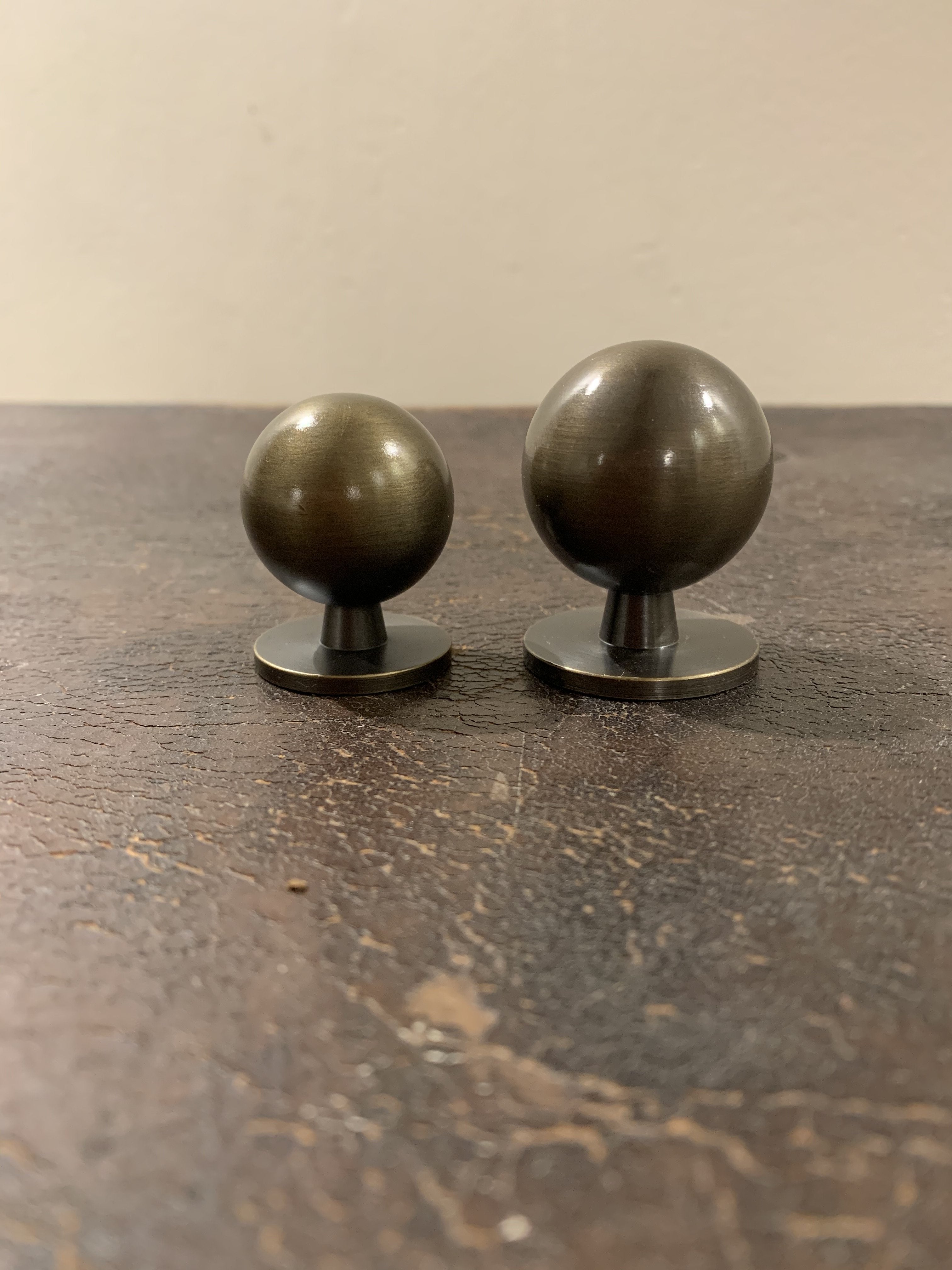 Globe Cabinet Knob Satin Nickel