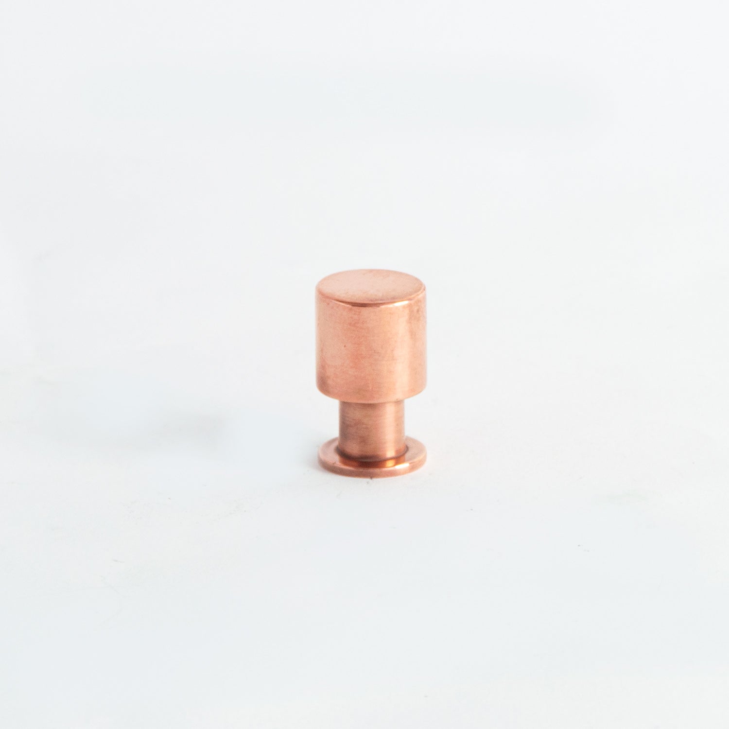 Cylindrical Knob Patine