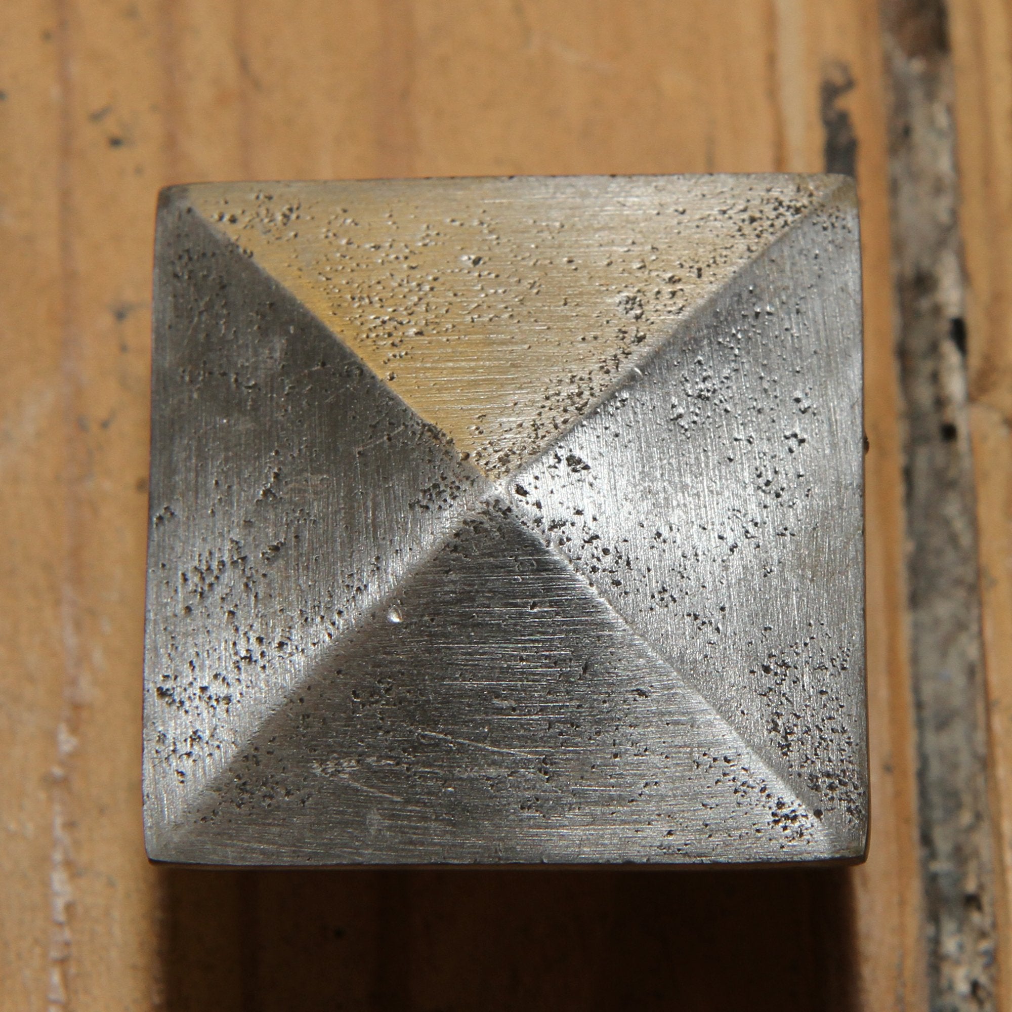 45x32mm square-cupboard-knob
