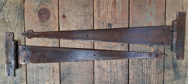 Roman Arrow Head T Hinge -(Handforged Pair) 18" (450mm)